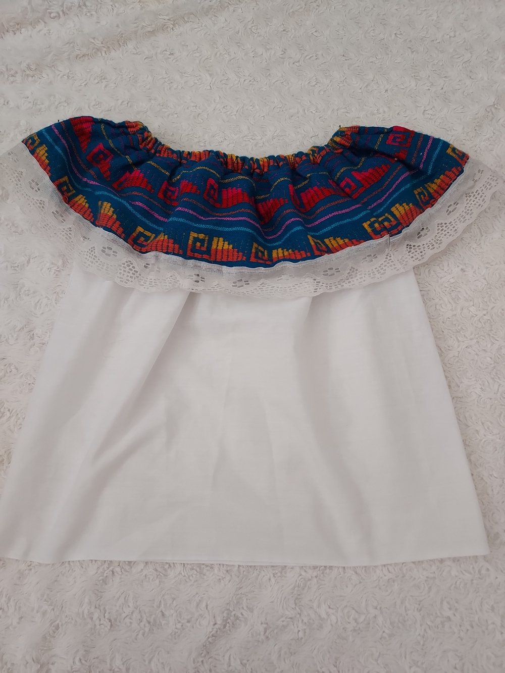 Girls White Off-Shoulder Top Blue Multicolor Aztec Style Lace Ruffle Med/Lg